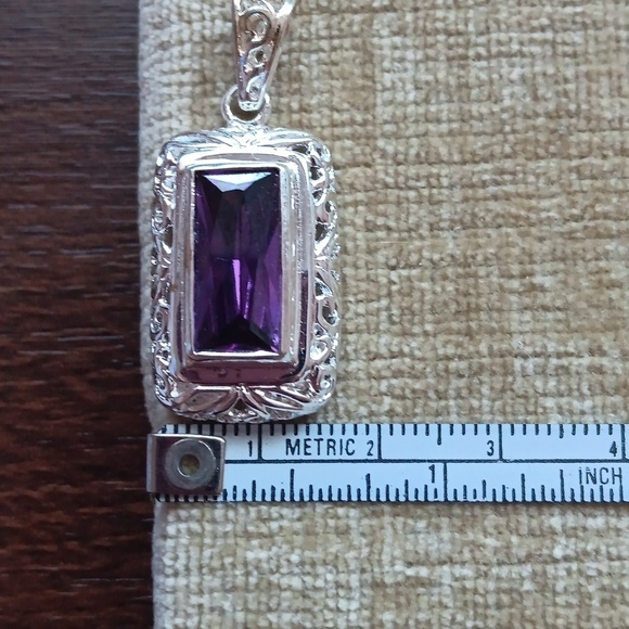 925 Silver Synthetic Amethyst Pendant - Picture 3 of 6